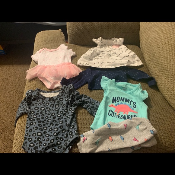 Newborn clothes - Picture 2 of 8